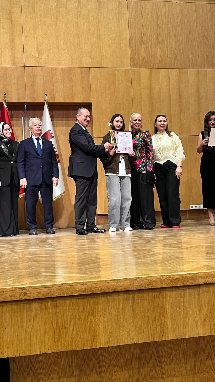 Амитжанова Инжель заняла 1 место в международном фестивале Istanbul Art Festival 2026 в номинации Artistic Picture